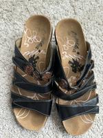 Romika Schuhe Sandalen Damen Gr. 38 Frankfurt am Main - Ostend Vorschau
