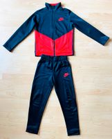 Nike Trainingsanzug Jacke Hose Sport Freizeit Kinder Gr. 137-147 Sachsen - Eilenburg Vorschau