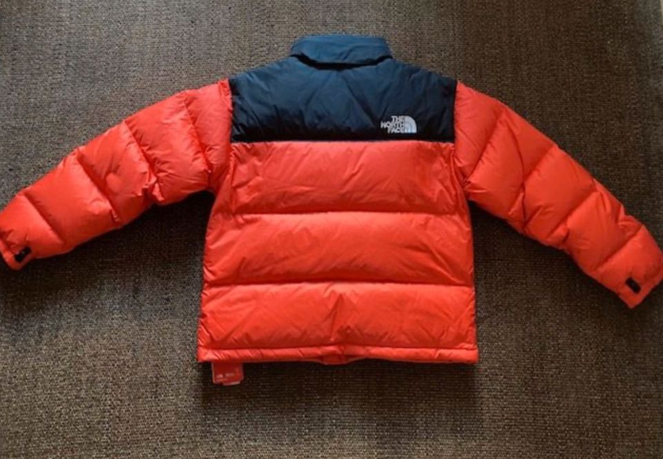 The North Face 1996 NUPTSE JACKE Supreme Orange ( KEIN TAUSCH ) in Berlin