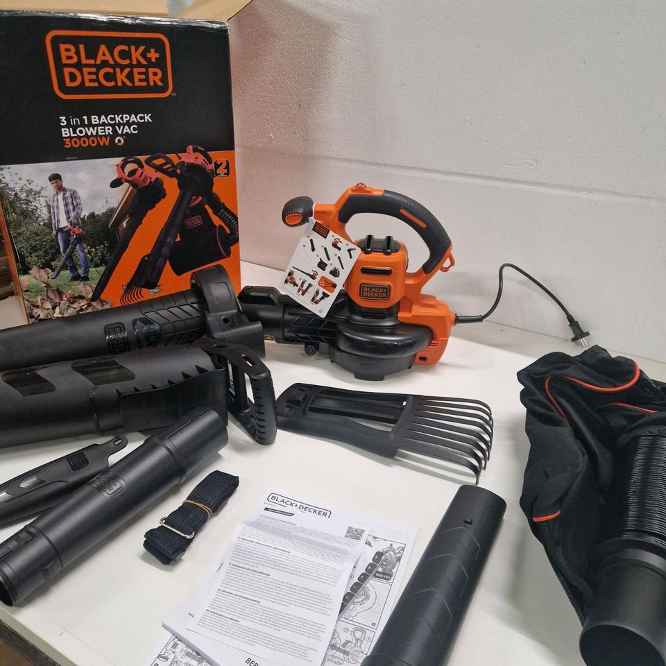 Laubsauger/bläser mit Häckslerfunktion elektrisch v.Black&Decker in Neuburg a.d. Donau