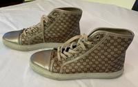 GUCCI 39 Sneakers Damen Chucks Leder Schuhe Damenschuhe Sportschu Frankfurt am Main - Bergen-Enkheim Vorschau