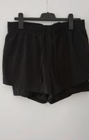 Shorts Sport Laufshorts Doppellagige DryMove Gr. 40 L Niedersachsen - Buxtehude Vorschau