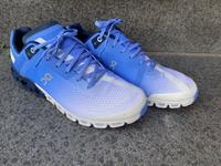 ON Cloudflow Laufschuh Damen Gr 42, Marina/white, neu Niedersachsen - Jork Vorschau