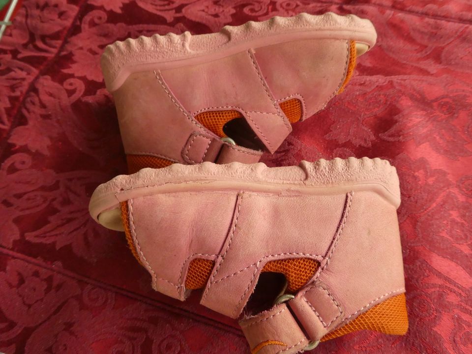 Elefanten Baby Mädchen Leder Sandalen Gr. 20  Top ! in Dresden