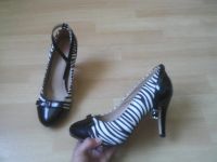 Damen tolle Pumps High Heels mit Zebra Print & Absatz 10 cm 39 Rostock - Lütten Klein Vorschau