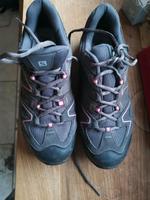Salomon Damen Outdoor Schuh Gr. 41 1/3 wie neu Nordrhein-Westfalen - Essen-Fulerum Vorschau