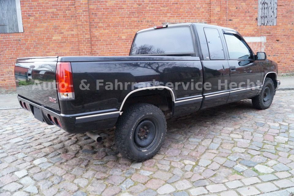 GMC Sierra 2500 Chevrolet Silverado C2500 100000km in Woldegk