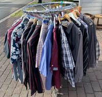 Trödel-Spezialität - Paket mit Hosen, Hemden, Pullover, T-Shirts Nordrhein-Westfalen - Hückelhoven Vorschau