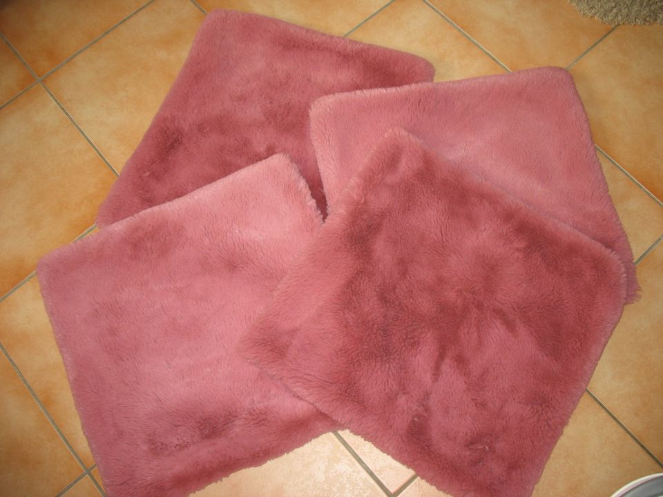 4 neuw. Kuschelkissen altrosa Home idea je 4 € in Peine