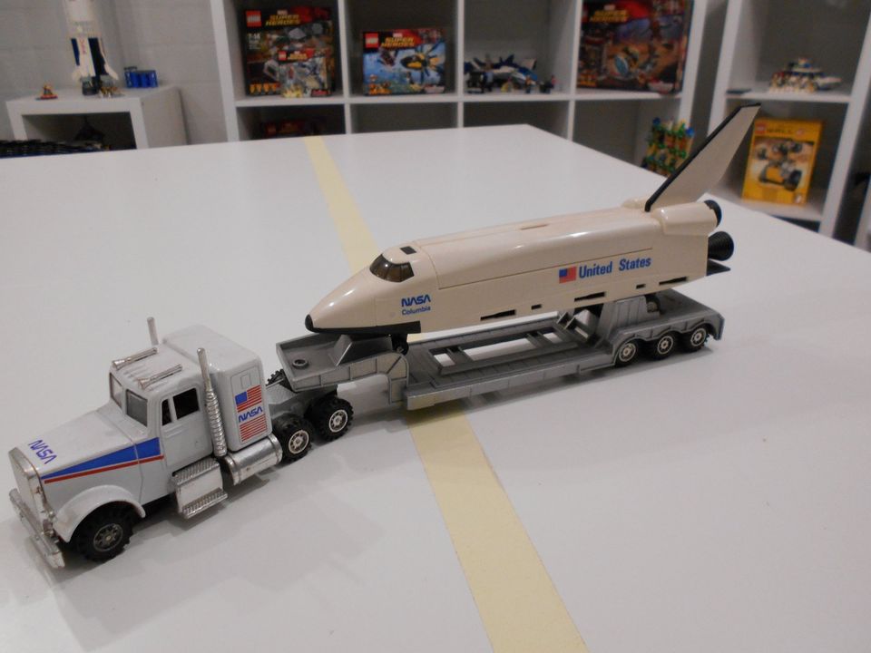 Maisto Spaceshuttle Transporter / NASA in Seggebruch