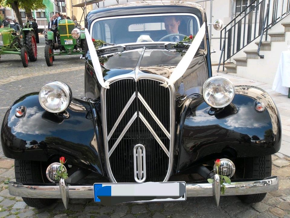 Citroen 11CV Commercial Oldtimer in Osnabrück