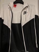 Nike Windbreaker Nordrhein-Westfalen - Spenge Vorschau