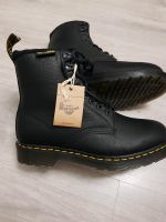 NEUE DR. MARTENS GR:42 MIT ETIKETT Friedrichshain-Kreuzberg - Friedrichshain Vorschau