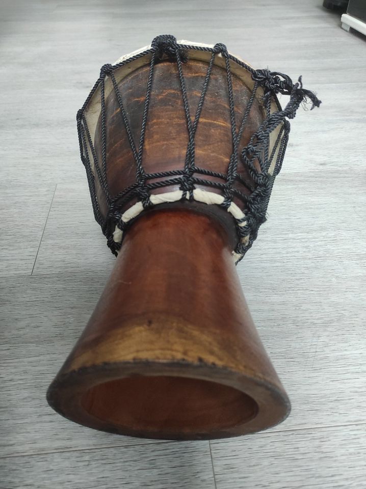 Kleine Djembe in Freising