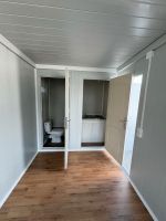 ❗❗ SCHLÜSSELFERTIG + SOFORT VERFÜGBAR ❗❗ 6m x 2,4m – Bezugsfertiger Container mit Küchenzeile & Toilette - Container mit Fenstern - Wohncontainer Baucontainer Baustellencontainer Containerraumlösung Berlin - Schöneberg Vorschau