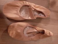 Ballettschuhe Ballettschläppchen Leder Gr 4C Niedersachsen - Dörverden Vorschau