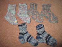 Baby Babysöckchen Socken Strümpfe Neugeborene gestrickt wie Neu Brandenburg - Kyritz Vorschau
