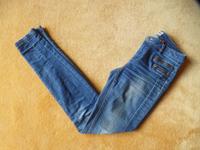 ONLY Olivia Jeans S 36 mittelblau Vero Moda Nähte Reißverschluss Rheinland-Pfalz - Guldental Vorschau