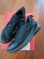 Nike air max 270 in schwarz in 33,5 Wuppertal - Langerfeld-Beyenburg Vorschau