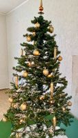 Weihnachtsbaum-voll dekoriert, mit Lichterkette und Schnee-Effekt Sachsen - Trebsen Vorschau