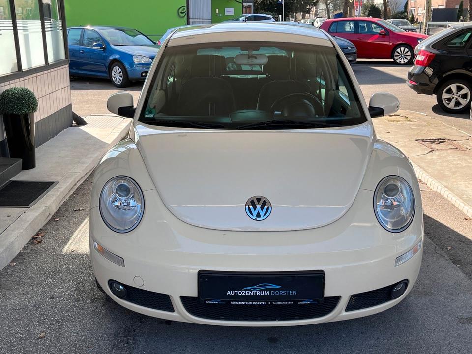 Volkswagen Beetle FACELIFT Limo 2.0l AUTOMATIK/TEMPOMAT/SHZ in Dorsten