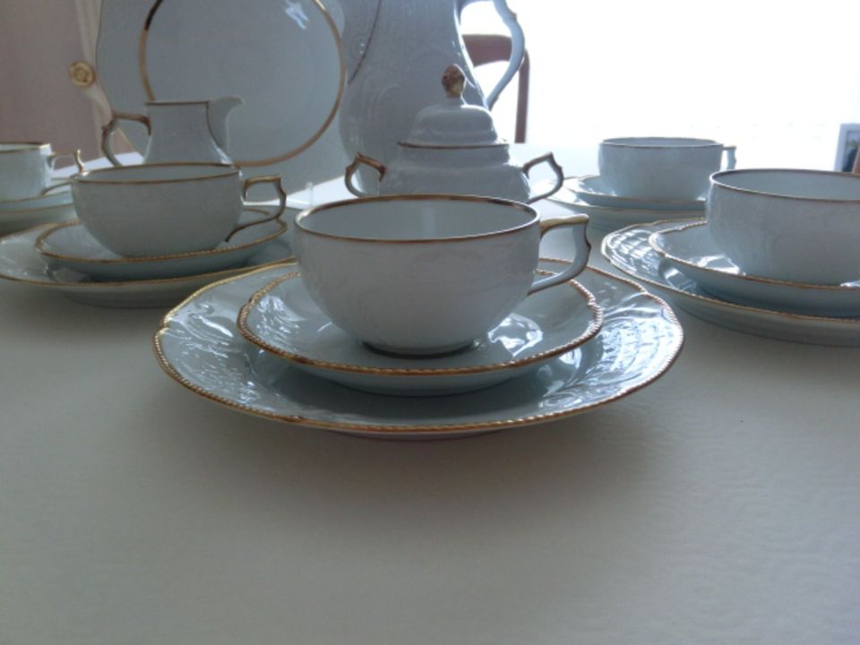 Rosenthal Kaffeeservice Sanssouci mit Goldrand Altserie in Baar-Ebenhausen