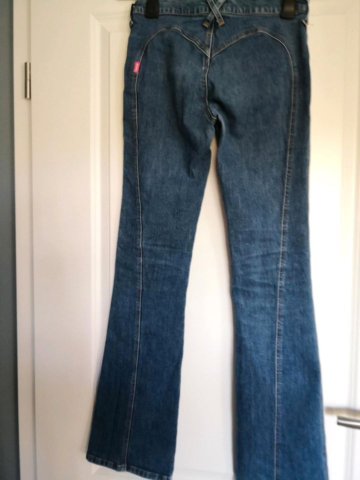 Tolle Slim-Fit Jeans LUCY, Gr. S in Kisselbach