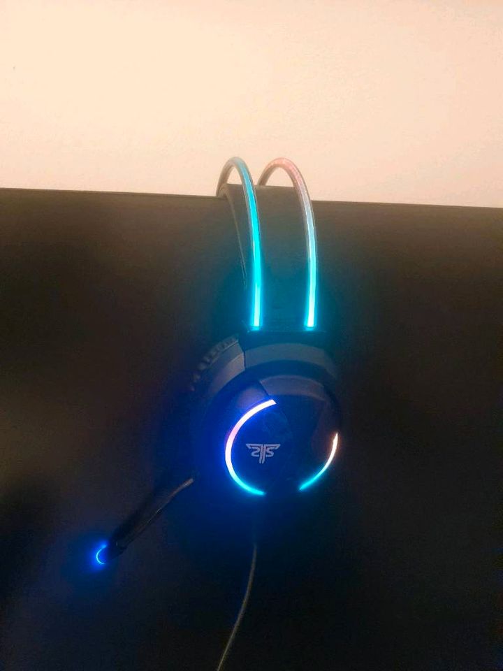 Hyrican Striker Halo ST-GH707 Headset Gaming-Headset in Jüchen