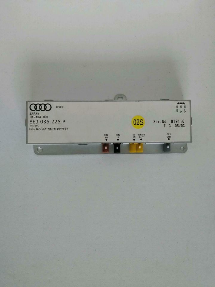 Audi A4 B6 Antenne Antennenverstärker 8e9035225R in Hamburg