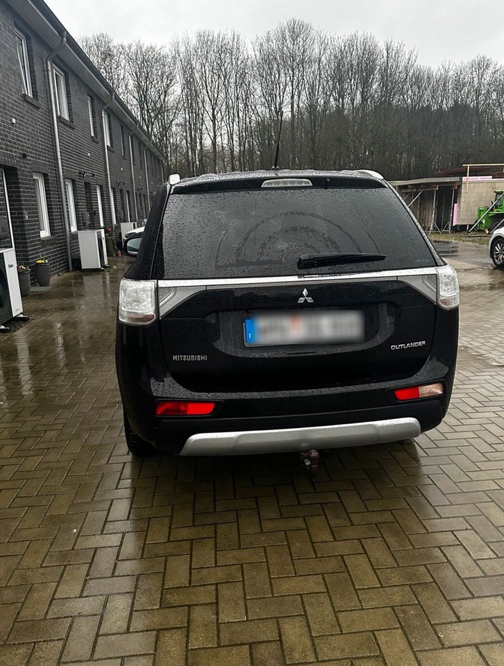 Verkaufe Mitsubishi Outlander in Jever