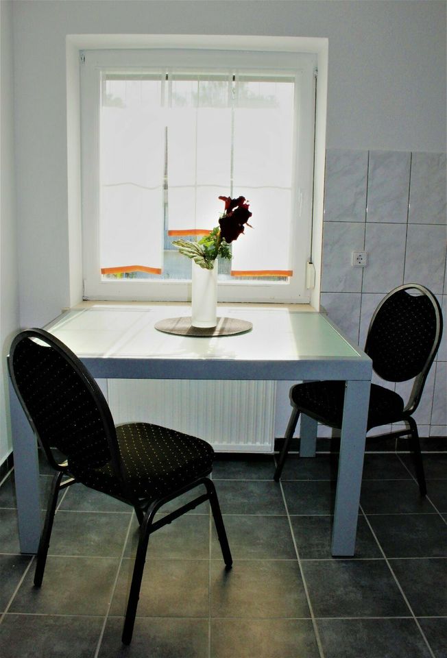 ZIMMERVERMIETUNG, FERIENWOHNUNG,MONTEURZIMMER in Neuötting