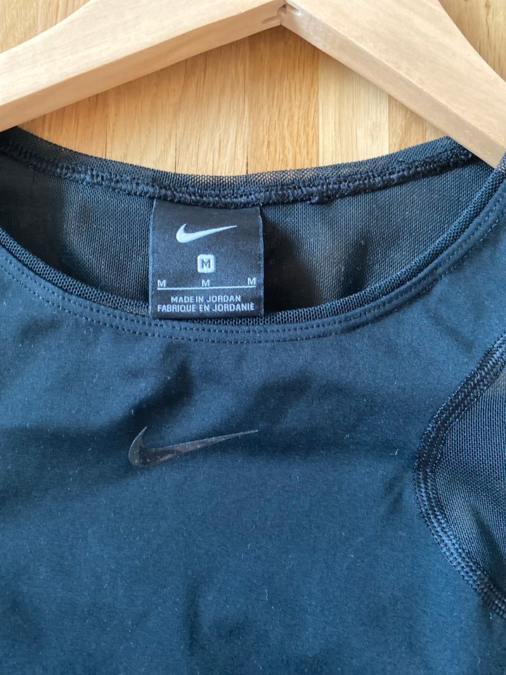 Nike Sportttshirt, Damen, schwarz, Gr. M in Ladenburg