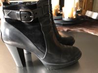 Original Tod’s Stiefeletten schwarz Gr. 36,5 Nordrhein-Westfalen - Haan Vorschau