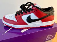 Nike Dunk Low SB Chicago 42,5 Bayern - Hettstadt Vorschau