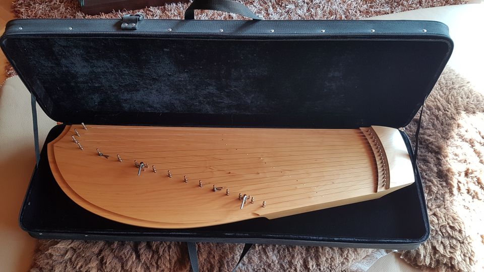 Kantele Lovikka Ky Musikinstrument Zupfinstrument Kastenzither in Karlstadt