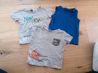 3 Jungen T-Shirts Gr. 98 Baden-Württemberg - Balingen Vorschau