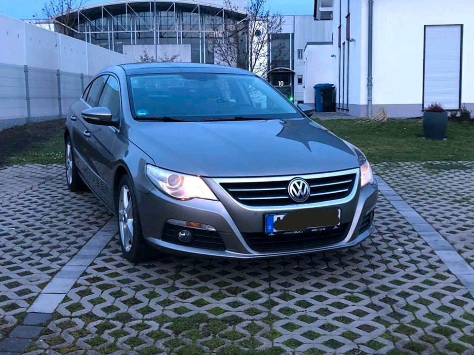 VW Passat CC in Gau-Heppenheim