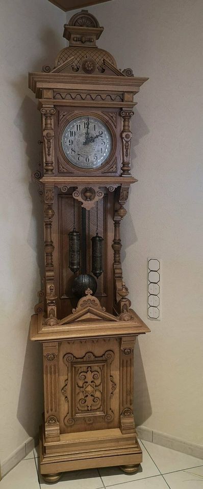 Gründerzeit Standuhr Eiche um 1880 in Ehringshausen