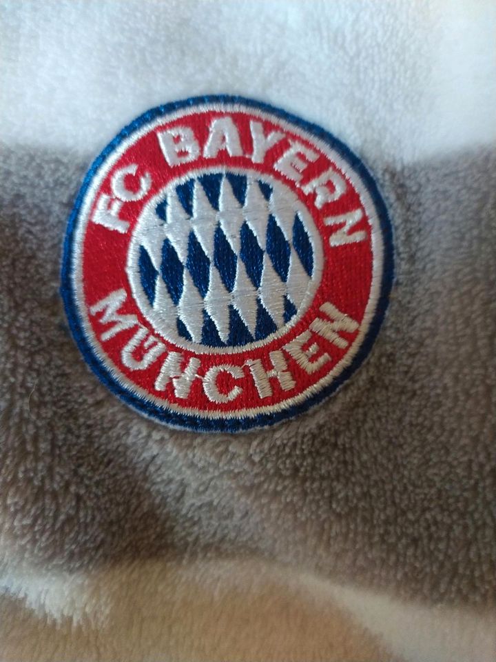 Bademantel original FC Bayern München in Essenbach