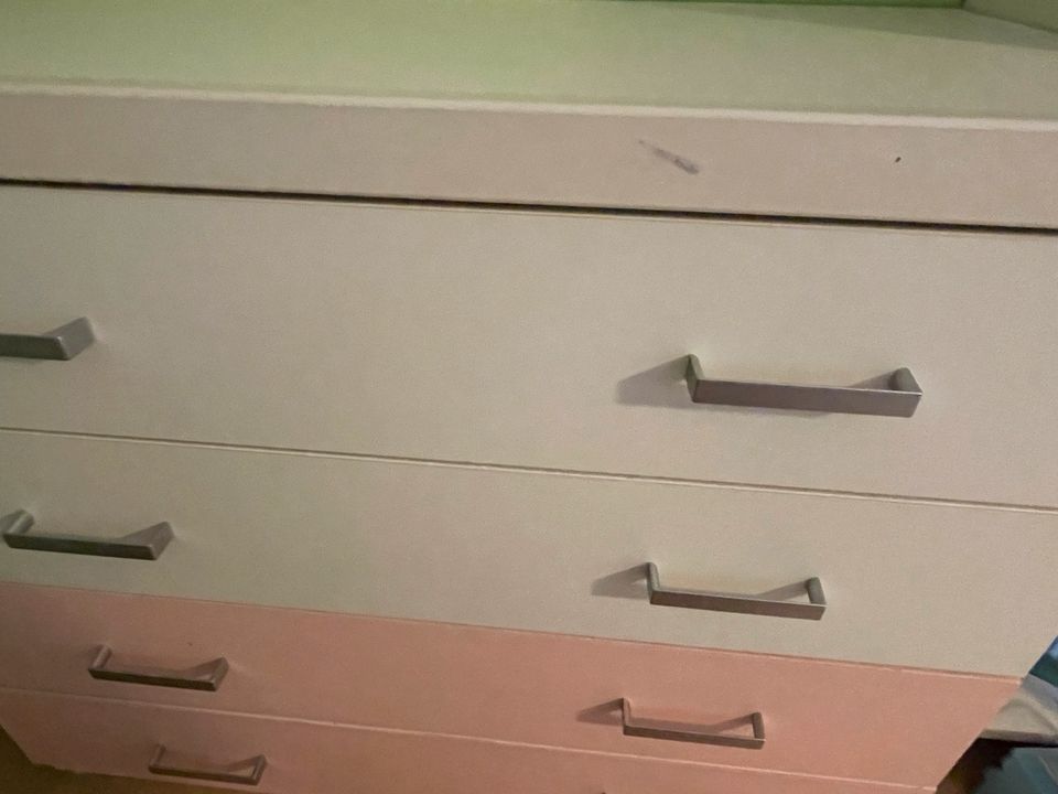 Paidi Biancomo Kinderzimmer Hochbett Rutsche Schrank Kommode rosa in Winterborn