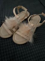 Sandalen Schuhe Gr 37 Zara Nordrhein-Westfalen - Remscheid Vorschau