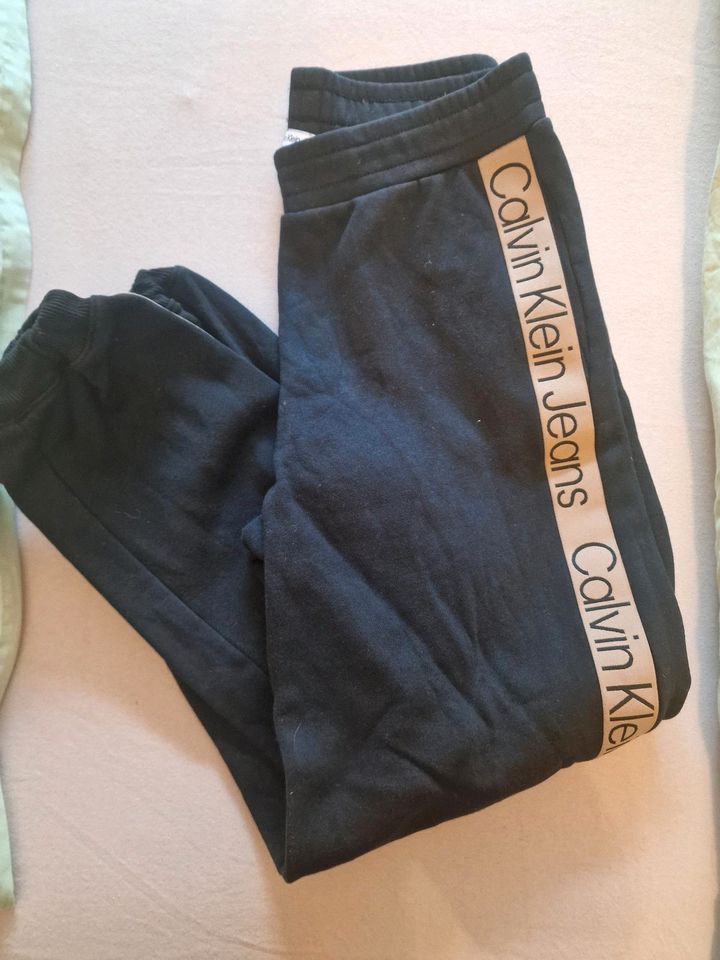 Jogger Damen Calvin Klein schwarz Gr.38 in Velbert