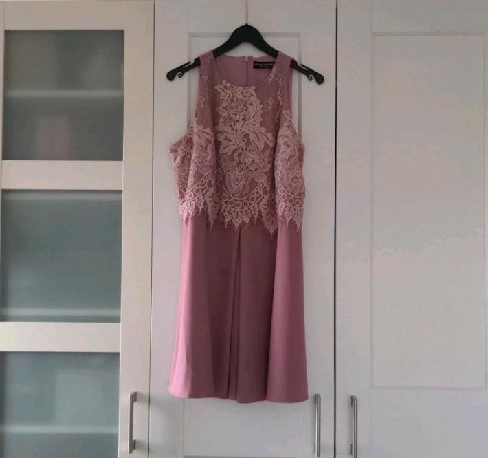 Cocktailkleid/ Kurzes Kleid / festlich Gr. 44 in Jülich