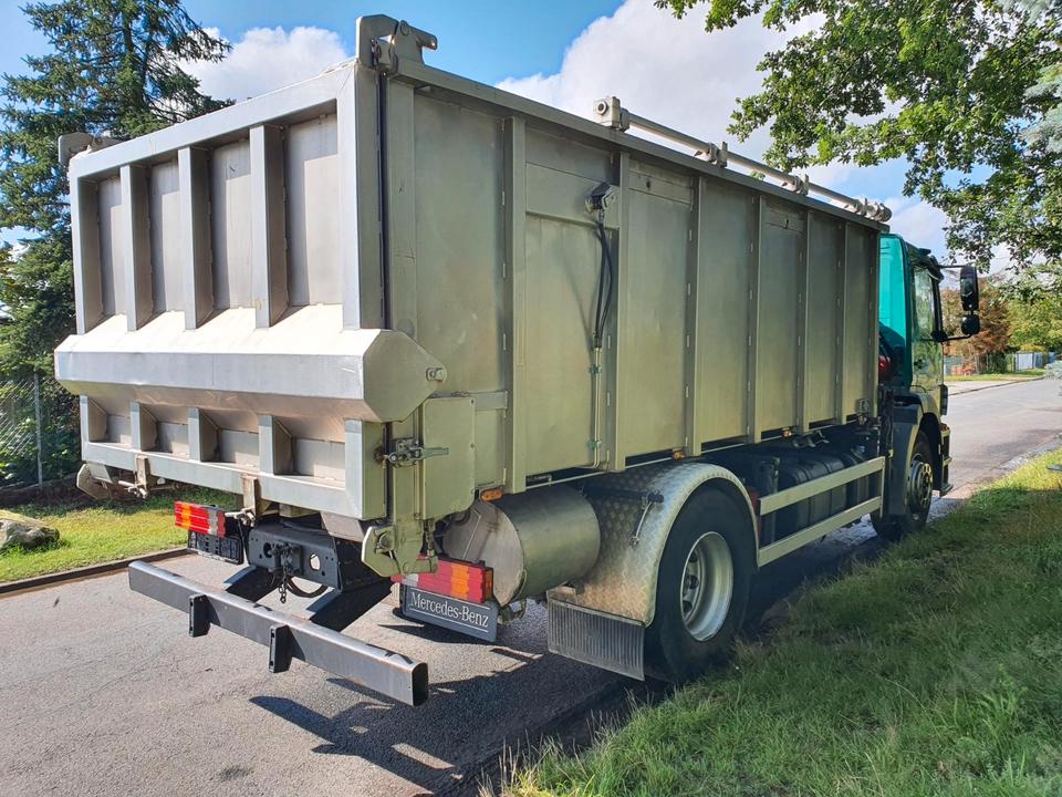 Mercedes-Benz 1824 Axor 1.Hand V²AKipper Kran Funk. Tierkörper in Schneverdingen