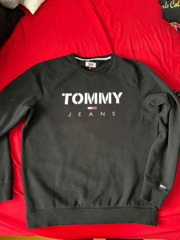 Tommy Jeans – Novel – Schwarzes Sweatshirt in Chemnitz