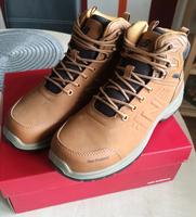 Sicherheitsstiefel,New Balance, Super Angebot Berlin - Hohenschönhausen Vorschau