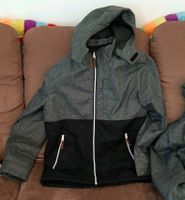 Winterjacke Jacke Winter grau schwarz H&M Gr. 158, top Zustand Bayern - Germering Vorschau