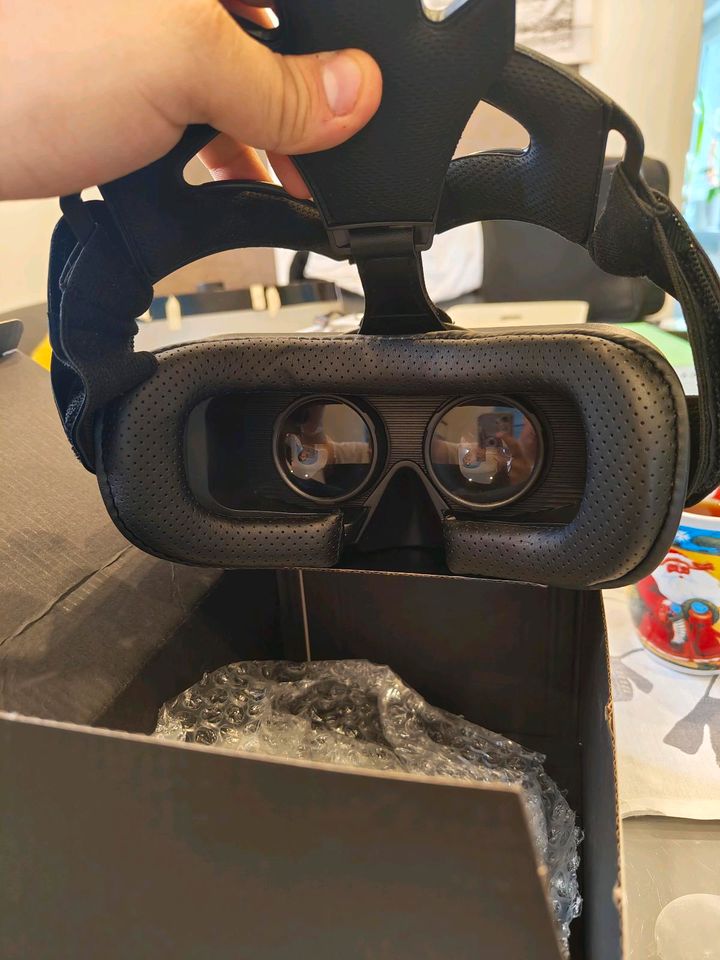 VR Virtual Reality Brille in Hanau
