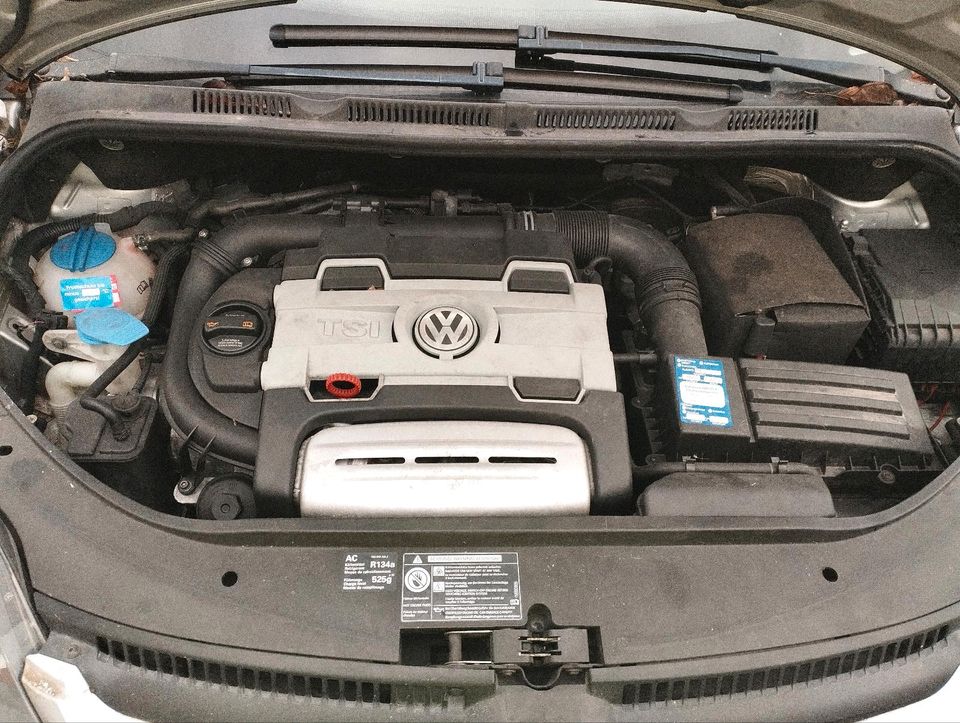 VW GOLF PLUS Benziner TÜV Orig 61TKM in Landshut