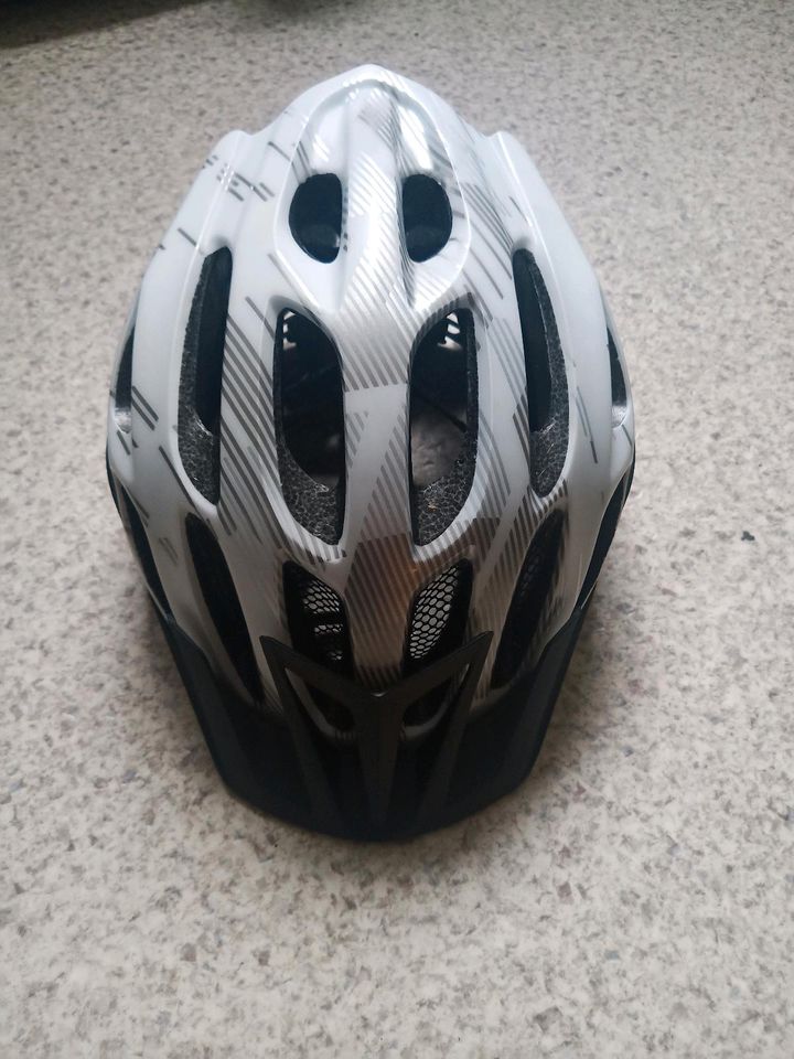 Fahrrad Helm von Uvex in Herne